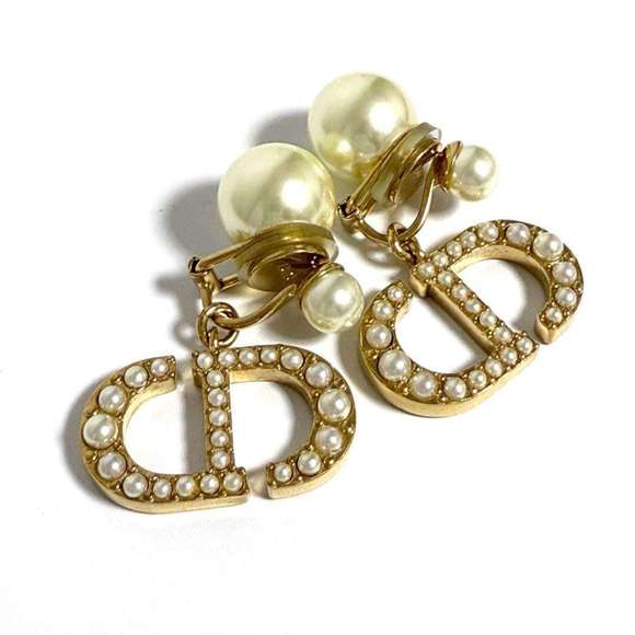 DIOR Silver Pearl Earrings - Picture 1 of 10